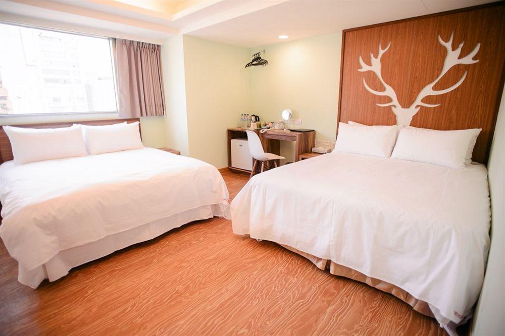 Kiwi Express Hotel - Zhong Zheng Branch Taichung Extérieur photo